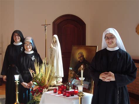 Vestition Of Sr Miriam Esther Of The Sacred Heart — Passionist Nuns
