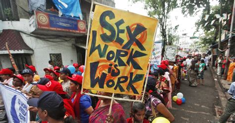 How India’s Marginalised Sex Workers Have Asserted Their Right To Access Welfare Entitlements