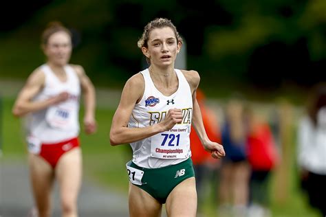 Lomascolo Wins Maac Womens Cross Country Crown