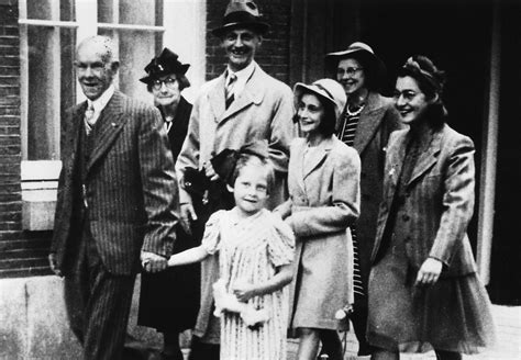 Anne Franks familj ville fly till USA | varldenshistoria.se