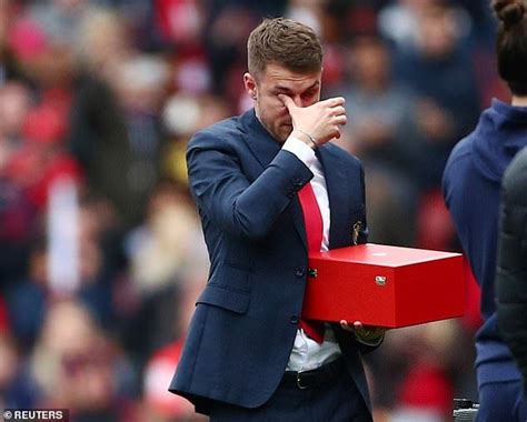Arsene wenger 'cleared out his desk' at london colney after 22 yearscredit: Aaron Ramsey visits Arsenal training ground for final time ...