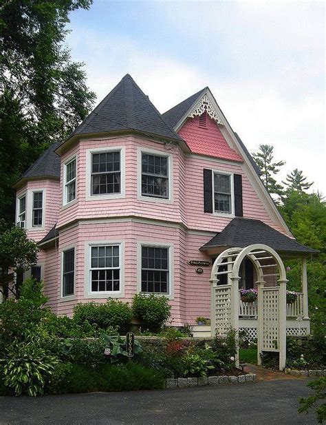 Pin By Dragonfly Mage On Leannes Pink Cottage Pink Houses Victorian