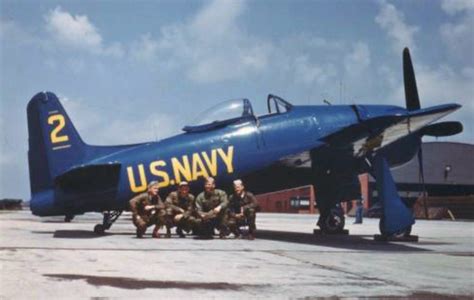 Us Air Force Thunderbirds Vs Us Navy Blue Angels Military Machine Us Navy Blue Angels Blue