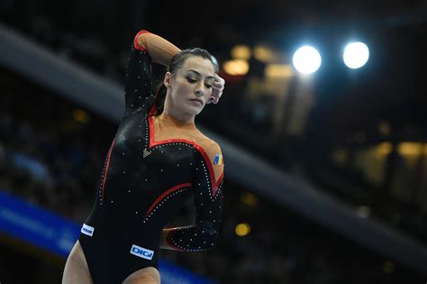 Who Is Catalina Ponor The Romanian Gymnast Is One Of The Country S