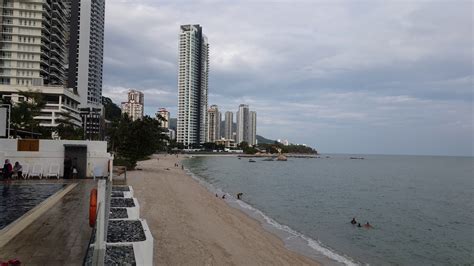 Vergelijk beoordelingen en vind deals voor hotels in met skyscanner hotels. Hotel Sentral Seaview Penang . Malaysia - YouTube