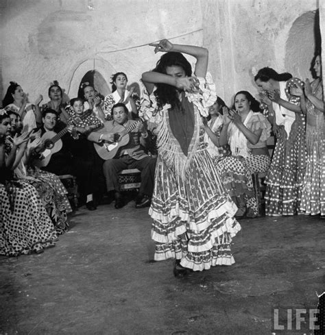 The Cave Dwelling Flamenco Dancers Of Andalucia