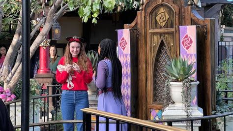 Photos Video Meet Asha From ‘wish At Disneyland Park Disney By Mark