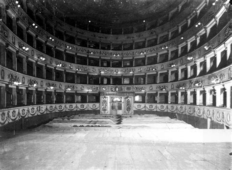 Antônio was born on january 16 1941, in rio do sul, sc. Alla scoperta dei teatri S. Marco, Rossini, Politeama ...