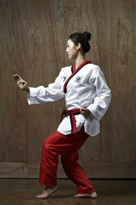 Tiger Stance Martial Arts Girl Martial Arts Women Women Karate