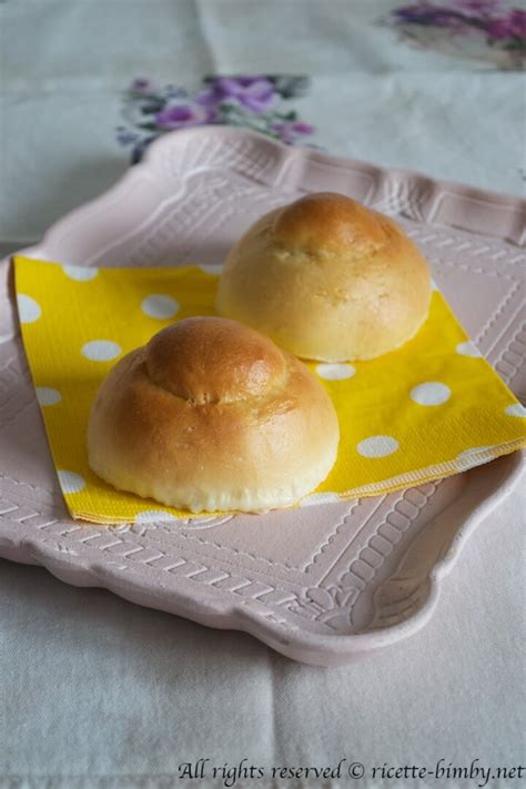 Aggiungete il lievito, l'essenza brioche e zucchero, quindi emulsionate il tutto 20 sec. Brioche col tuppo Bimby • Ricette Bimby