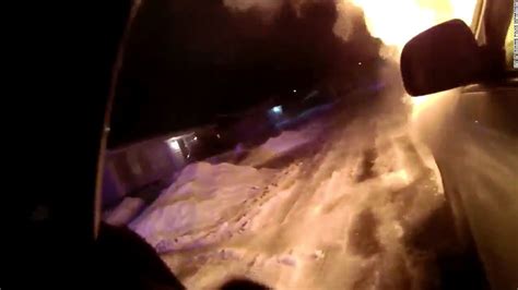 Dramatic Video Shows Police Rescue Trapped Woman From Burning Car Cnn