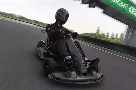 Here on shopee, we're proud to offer gocar subs, our subscription service made easy. Ninebot GoKart Pro First REVIEW: Racing Electric Kart 2020!
