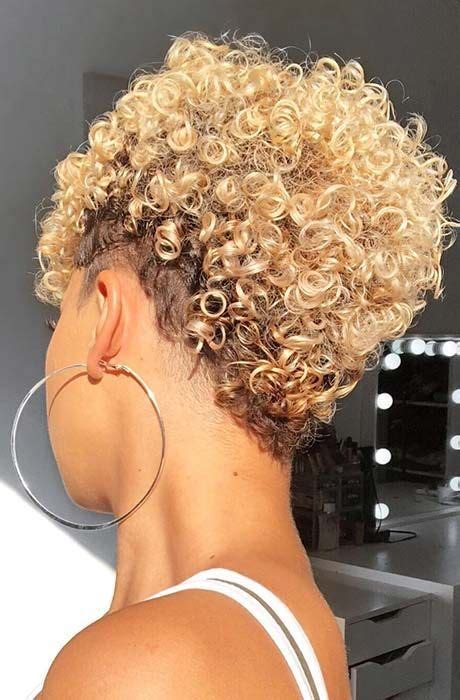 Short Blonde Curly Hairstyle Natural Hair Cuts Short Curly Hair