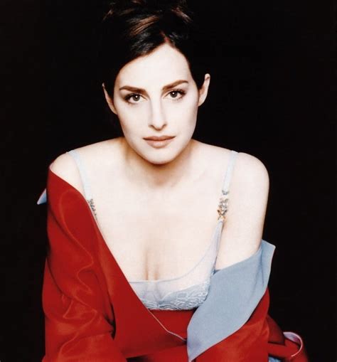 Dragon Amira Casar I Love Women Who Sing Loudly In The Morning
