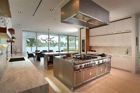 Jaw Dropping Contemporary On Venetian Islands Sells For 10m Cooking