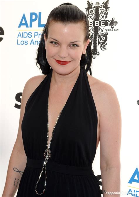 Pauley Perrette Nude 3X Photos