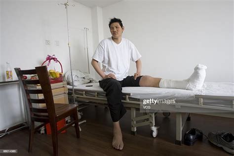 Zhao Liang Recovers After Foot Surgery At The Tianjin Hospital On News Photo Getty Images