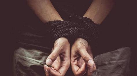 Woman Arrested For Kidnap Assault Of 21 Year Old Man In Pune Pune