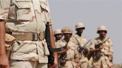 جندي سعودي يقتل ثلاثة من رفاقه في الحد الجنوبي..