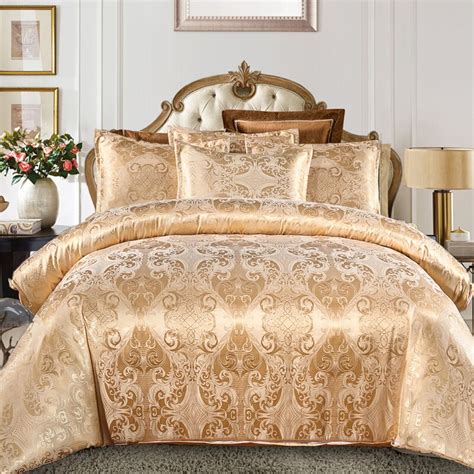 Luxury Silky Comforter Bedding Sets Comfortable Jacquard Fabric Duvet