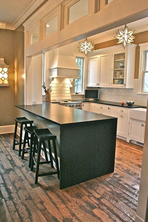 Plain & fancy by dandamudi's specializes in creating custom kitchens with quality cabinetry that is not only beautiful, but also functional. Plain & Fancy Custom Cabinetry designed by Jarrett Design ...