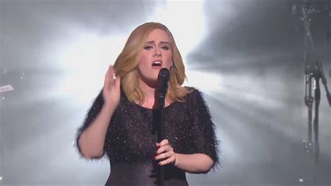 Adele Makes Comeback With New Hit Single Hello The Campanile