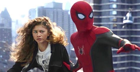 Spider Man No Way Home Star Zendaya Reveals Hilarious On Set Stunt