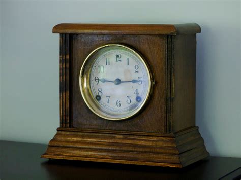 Antique Sessions Mantel Clock Leonardo Da Do