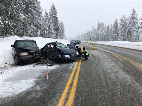 Crash near Twin Lakes kills 18-year-old, injures 3 others | The