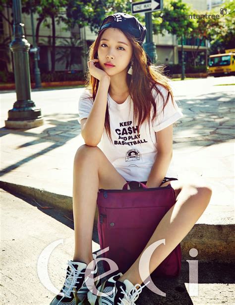 [official] 140715 F Sulli Ceci Korea August Issue [11p] F ♥