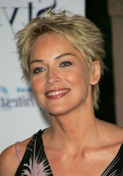 Short messy hair for men. Pin auf Hairstyles