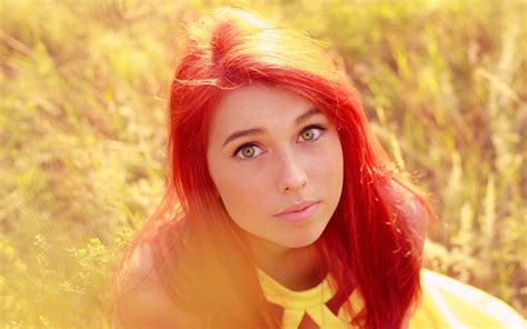 Masaüstü Yüz Güneş ışığı Kadınlar Açık Havada Kızıl Saçlı Model Portre Uzun Saç Kırmızı