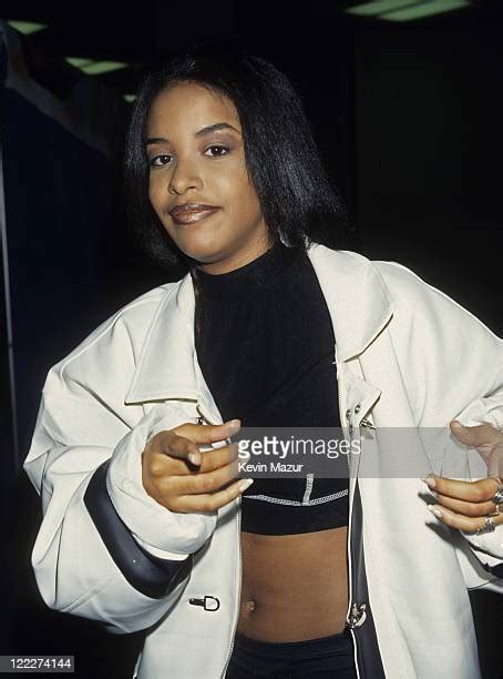 Aaliyah 1995 Photos And Premium High Res Pictures Getty Images