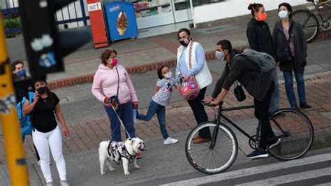El departamento de prosperidad social (dps), confirmó que la entrega del. Coronavirus Ingreso Solidario: números de teléfono y chat ...