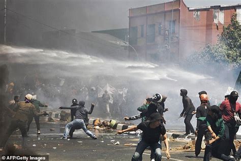 Indonesia Police Fire Tear Gas During Protests To Outlaw Pre Marital Sex Daily Mail Online