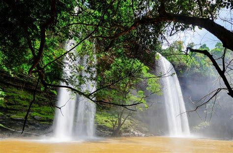 Boti Falls Ghana Boti Falls Is A 30m High Waterfall Within The Boti