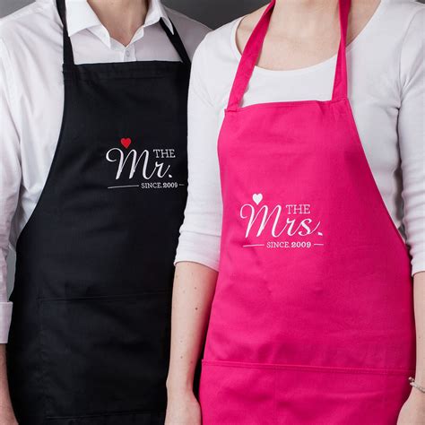 Personalised His And Hers Aprons Mr And Mrs Uk