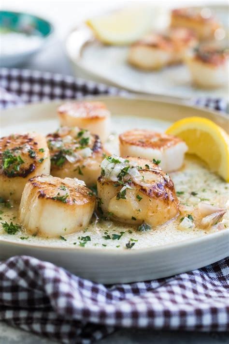 Pan Seared Scallops With Lemon Butter Culinary Hill