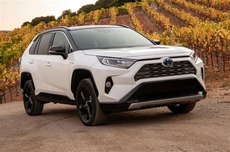 Road Test 2019 Toyota Rav4 Hybrid Awd Xse Ev Info