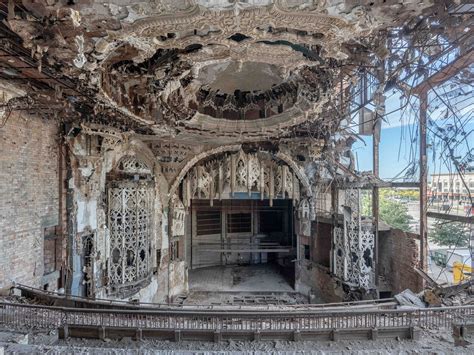 Detroits Iconic Abandoned United Artist Theater — Abandoned Central