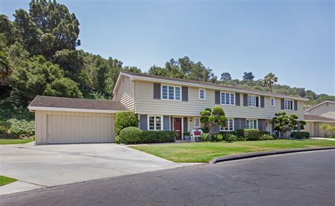 Santa Barbara Hope Ranch Annex Home in Carriage Hill | Santa Barbara