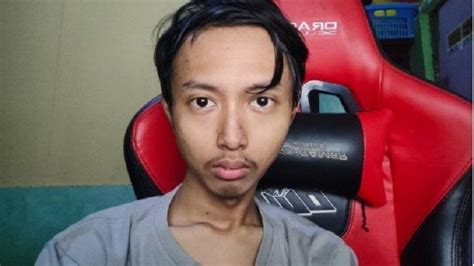 Profil Ghozali Everyday Mahasiswa Viral Yang Jual NFT Selfie Lalu Kaya Mendadak Ini Awal