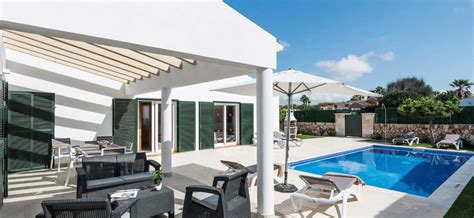 Villa Sa Sivina in Cala'N Bosch, Menorca. Sleeping 6 people in 3 bedrooms