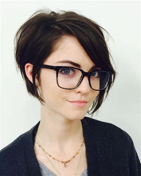 How To Draw A Girl With Short Hair And Glasses Best Hairstyles For Women In 2020 100 Haircut