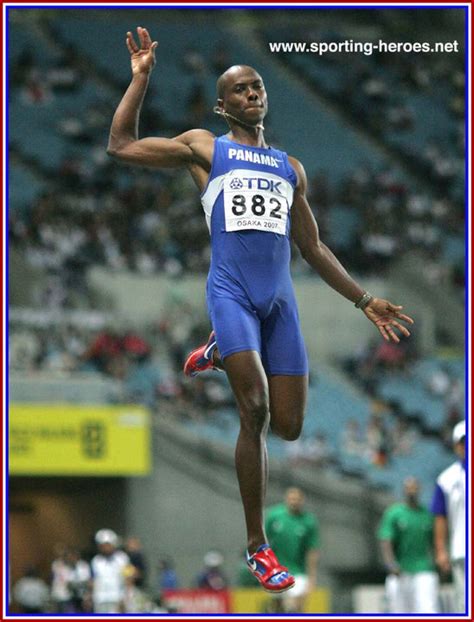 Irving Saladino 2007 World Championships Long Jump Gold Panama