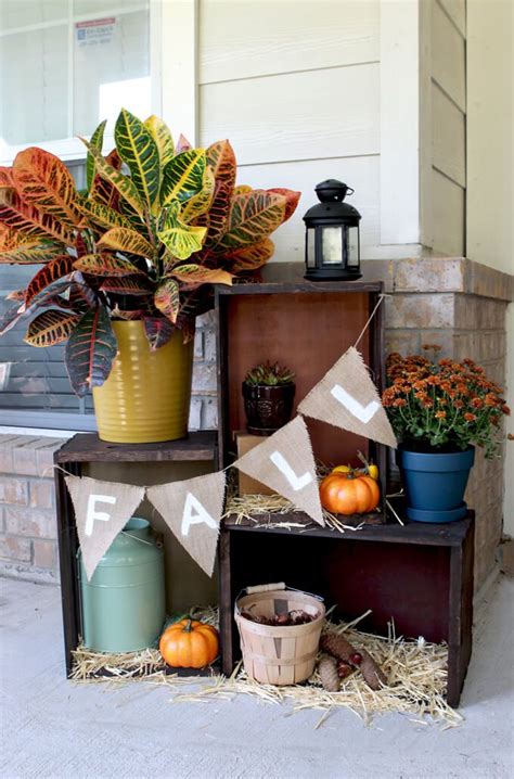 13 Cheap Cute Fall Front Porch Decorating Ideas