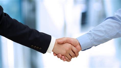5 Ways To Develop Crucial Business Relationships That Last Triad