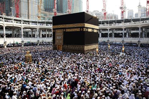 The film focuses on the different departments within the haram, and brings to light some of the human characters responsible for the running of this huge institution. File:Kaaba, Masjid Al-Haram, Mecca, Saudi Arabia ...