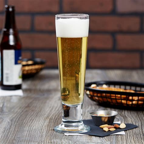 12 Beer Glass Types Styles And Shapes Webstaurantstore