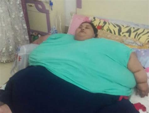 1 100 lb egyptian woman homebound for decades set to fly to mumbai for weight loss surgery